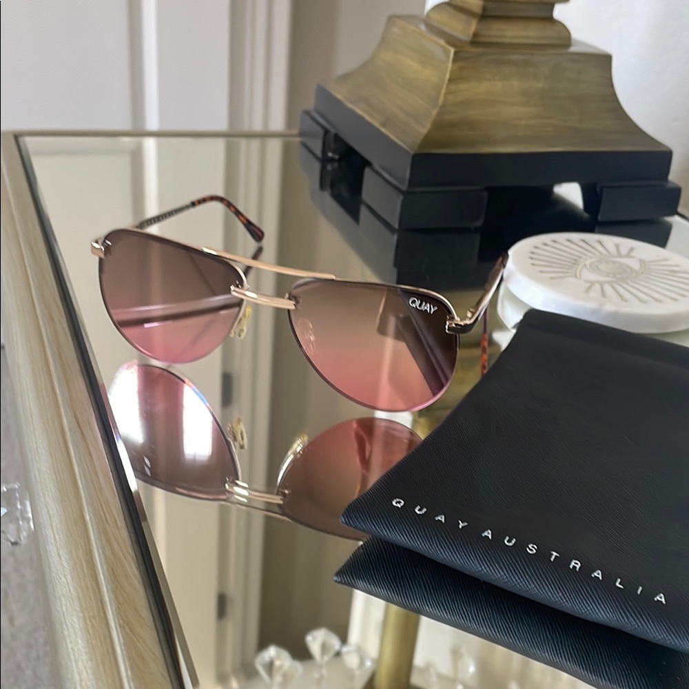 Quay sunglasses aviator